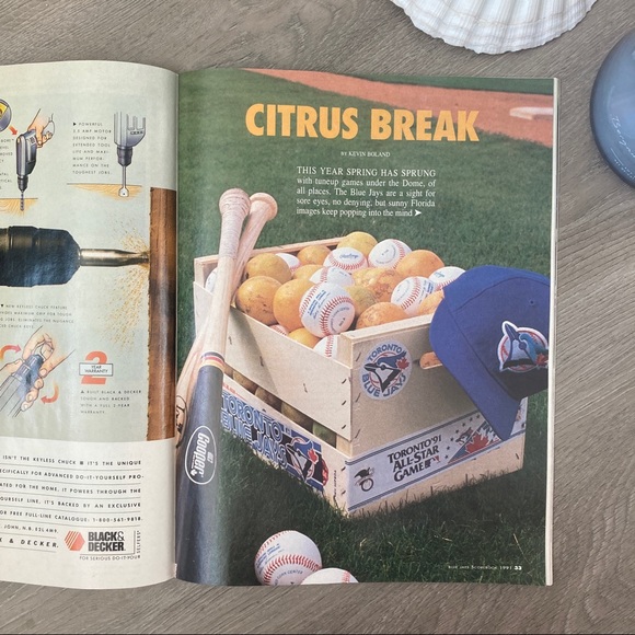 vintage 1991 blue jays scorebook - march 15-16 vol 15 issue 1 - with game ticket - Picture 6 of 7